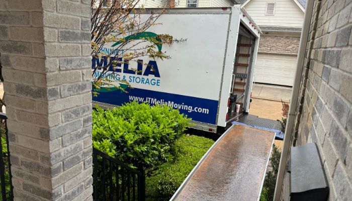 Ways a Licensed Residential Mover Gives You Peace of Mind